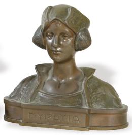 Lote 1213
"Hypatia" pequeño busto Art Nouveau en bronce patinado h. 1900.