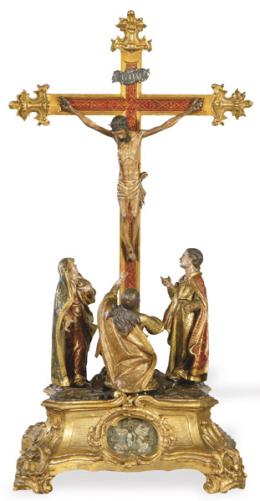 Lote 1247
Escuela Portuguesa h. 1700
"Calvario"
Grupo escultórico de madera tallada, policromada, dorada y estofada, con ojos de pasta vítrea.