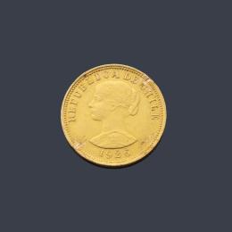 Lote 2704: Moneda 50 pesos de República de Chile en oro de 22 K.