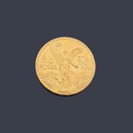 Lote 2733: Moneda de 50 pesos mexicanos en oro de 22 K.