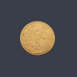 Lote 2738: Moneda de 50 pesos mexicanos en oro de 22 K.