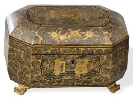 Lote 1407
Caja de te poligonal, en laca negra con decoracoración dorada, China, Dinastía Qing S. XIX.