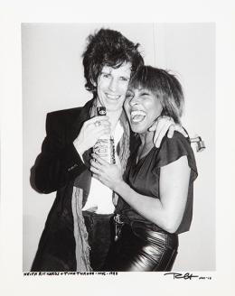 Lote 491: BOB GRUEN - Keith Richards +Tina Tuerner-NYC 1983