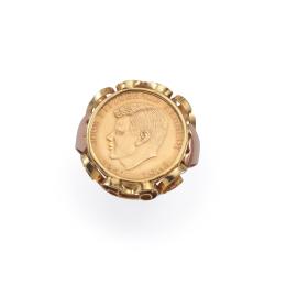 Lote 2049: Anillo con moneda de oro en montura de oro amarillo de 18K.