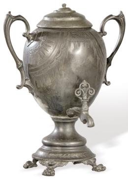 Lote 1079: Samovar de estaño de Britannia Philip Ashberry & sons Sheffield h. 1860.