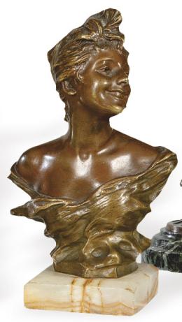 Lote 1119<br>Georges Van der Straten (Bélgica (1855-1941) editado por Societé des Bronzes de Paris pp. S. XX<br>"Busto Femenino"<br>Pequeña escultura Art Nouveau en bronce patinado, firmada y con sello de fundición