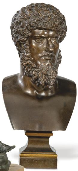 Lote 1237: "Emperador Lucio Vero" busto de bronce patinado, Grand Tour, firmado Societé des Bronces y Reduction Sauvage, S. XIX.