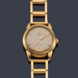 Lote 2550: OMEGA Seamaster de cabalero con caja y brazalete en oro amarillo de 18 K.