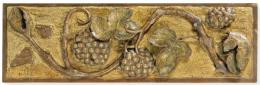 Lote 1087: Fragmento de altar de madera tallada, policromada y dorada, España S. XVII.
