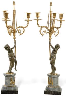 Lote 1133<br>Pareja de candelabros de bronce dorado, bronce patinado y mármol, Francia S. XIX.