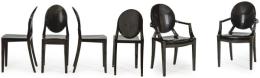 Lote 1312<br>Philippe Starck (1949) para Kartell<br>Conjunto de cuatro sillas Victoria Ghost y dos butacas Louis Ghost realizadas en inyección de policarbonato negro en un solo molde. Con marca.