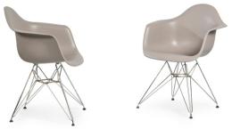 Lote 1339<br>Charles & Ray Eames para Vitra<br>Pareja de sillas de brazos modelo Dar, diseñada en 1950