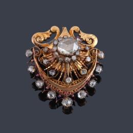 Lote 2000: Broche con diamantes talla rosa y holandesa de aprox. 3,41 ct en total. S. XIX.