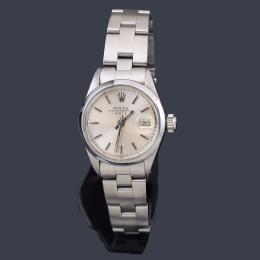 Lote 2548: ROLEX Oyster Perpetual Date ref. 6916 de señora con caja y brazalete en acero.