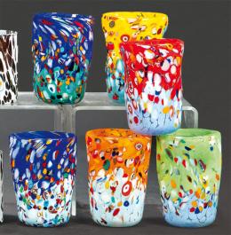 Lote 1014: Juego de seis vasos de cristal de Murano de diversos colores con decoración "molti fiori".