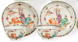 Lote 1470: Juego de dos cuencos con sus platos en porcelana de Compañía de Indias, Familia Rosa, Dinastía Qing, época de Qianlong (1736-95).