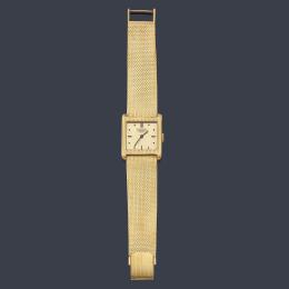 Lote 2534: PATEK PHILIPPE Góndolo ref. 3467 de caballero con caja en oro amarillo de 18 K, brazalete desmontable realizado por joyero en oro amarillo de 18 K. Años 60.