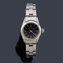 Lote 2540: ROLEX  Oyster Perpetual Date  Ref. 6618. Reloj de señora con caja y brazalete en acero.