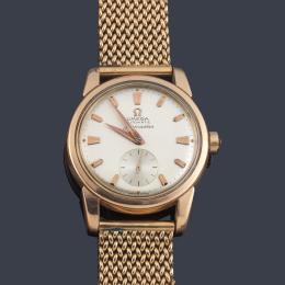 Lote 2547: OMEGA Seamaster de caballero con caja chapada en oro y brazalete en oro rosa de 18 K.