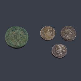 Lote 2702: 4 Monedas romanas