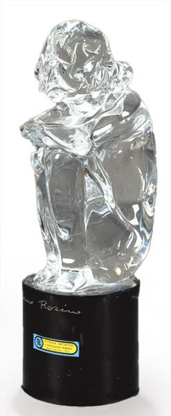 Lote 1080: Loredano Rosin (Murano 1936-1992)<br>"Mujer Sentada"<br>Escultura en cristal de Murano transparente