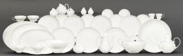 Lote 1292: Vajilla en porcelana blanca de Rosenthal