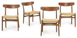 Lote 1373: Hans J. Wegner (Copenhague, 1914-2007) Carl Hansen & Son. Dinamarca. 1950<br>Conjunto de cuatro sillas modelo "CH23"