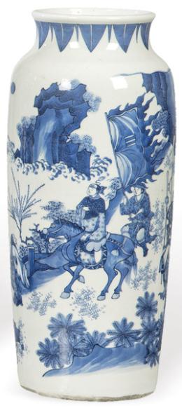 Lote 1475: Jarrón de porcelana china azul y blanco, Transición Ming-Qing mediados S. XVII.